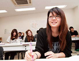 那覇情報システム専門学校