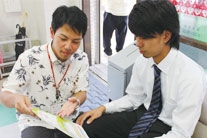 沖縄銀行 小波津卓也