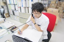 沖縄県環境生活部環境政策課環境評価班主任 新城洋明