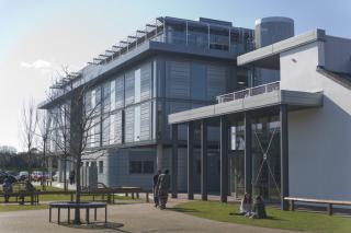 ボーンマス大学							