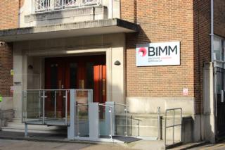 ブリティッシュ・アンド・アイリッシュ現代音楽学校							