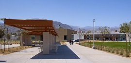 カレッジ・オブ・デザート