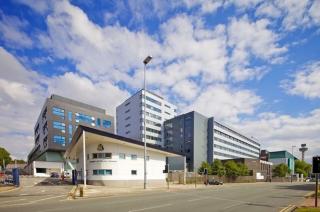 リバプール・ジョン・ムーア大学		